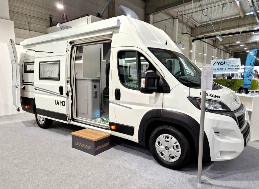 zabudowa busa na kampera